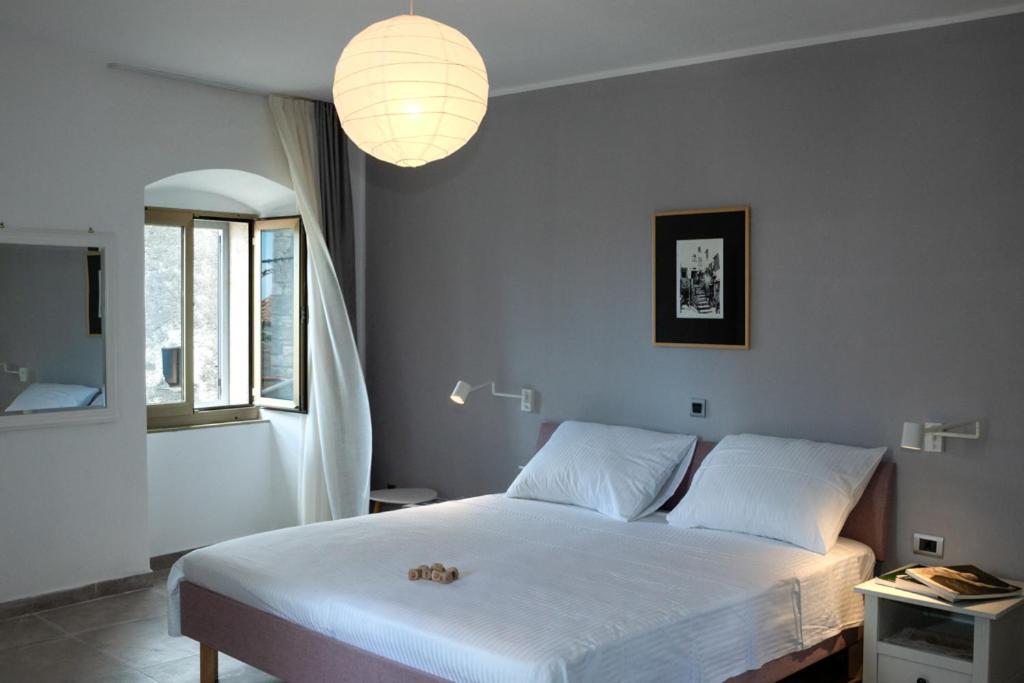 Moderno 3 Casa Vecchia Peroj